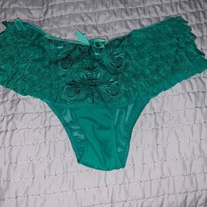 NBW Victoria Secret Lacy Green Thong Undies